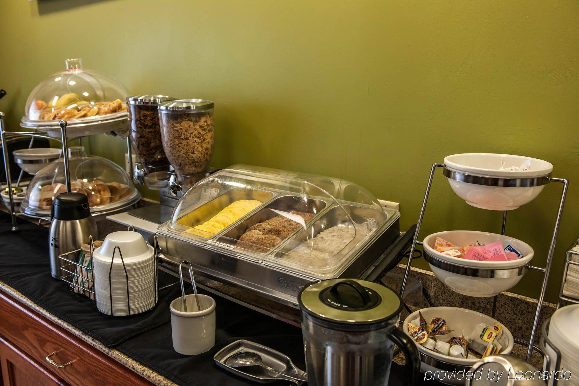 Sleep Inn South Bend Airport Экстерьер фото