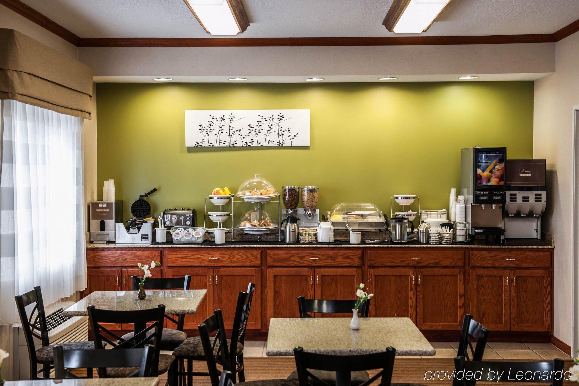 Sleep Inn South Bend Airport Экстерьер фото