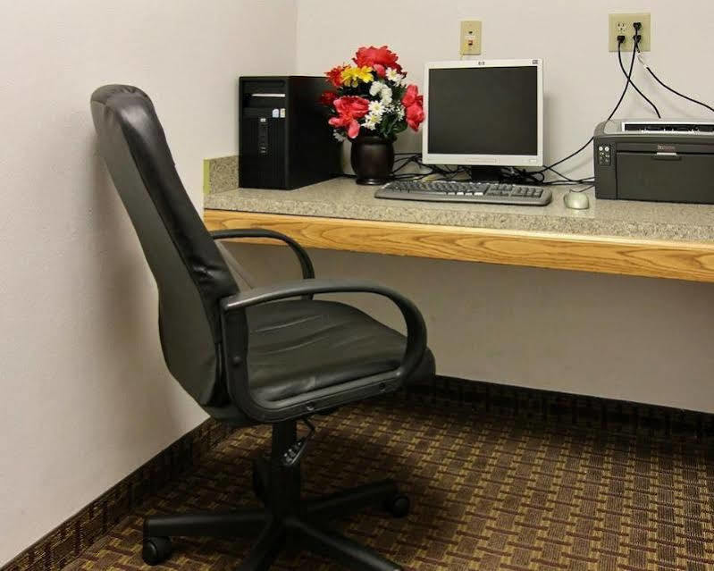 Sleep Inn South Bend Airport Экстерьер фото